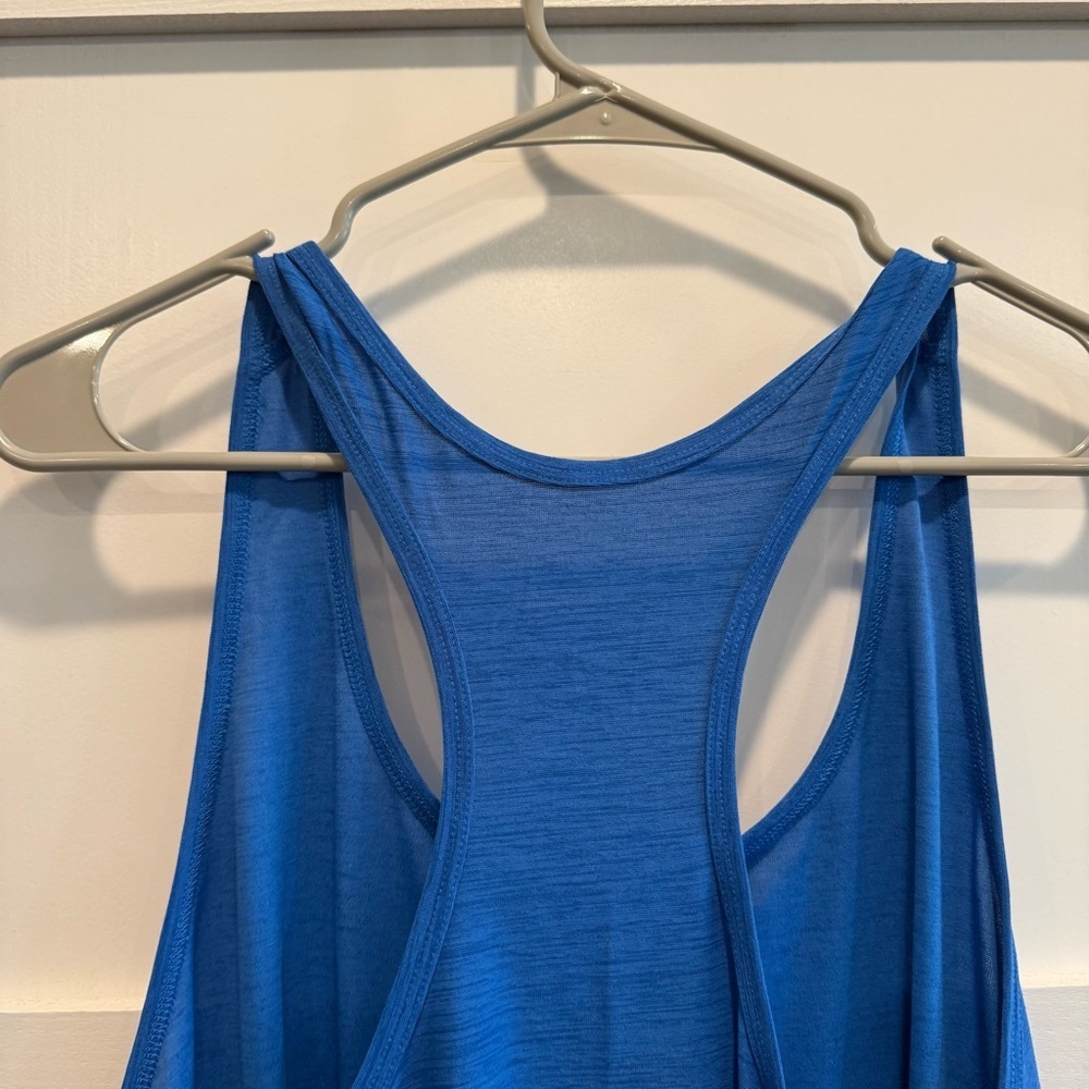 Old Navy Vibrant Blue Women's Tank Top - Picture 6 of 7
